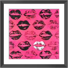 Load image into Gallery viewer, Pink Smooch Print
