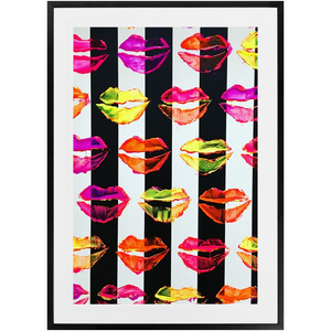 Kissy Striper Print