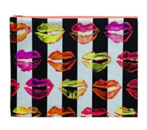 Pucker Up Pouch